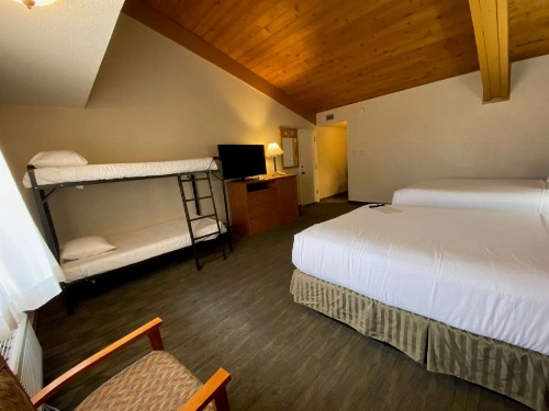 Best Western Sheridan Center image 7